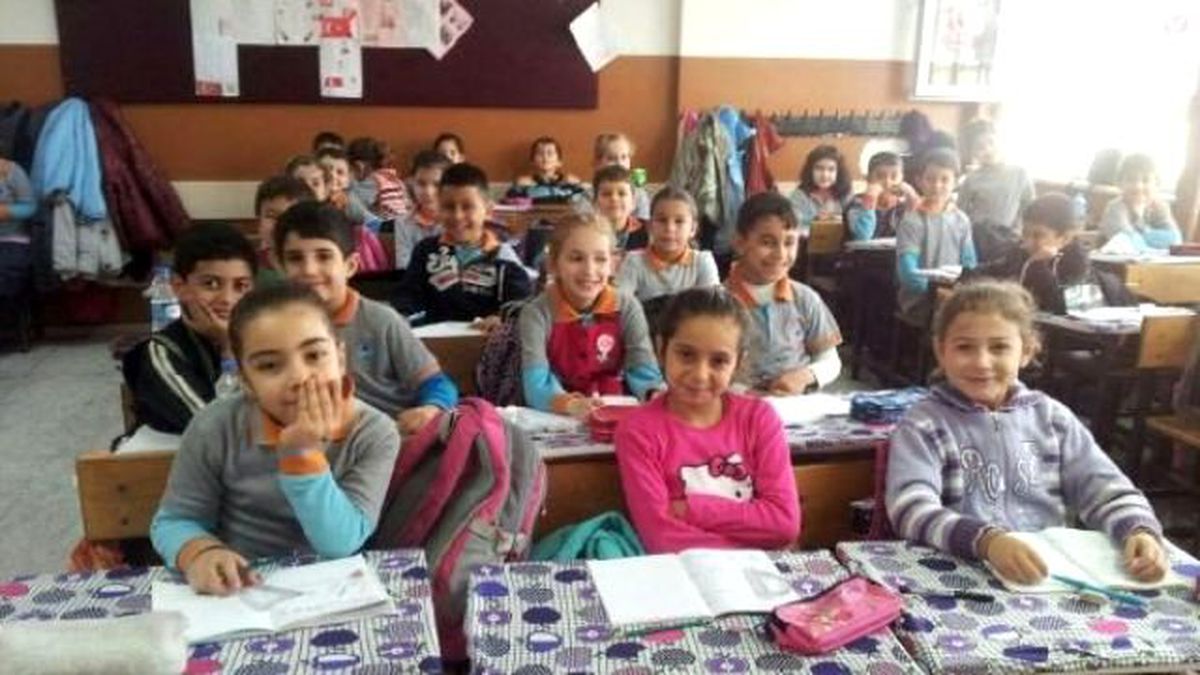 Valilik Önünde Okul Eylemi