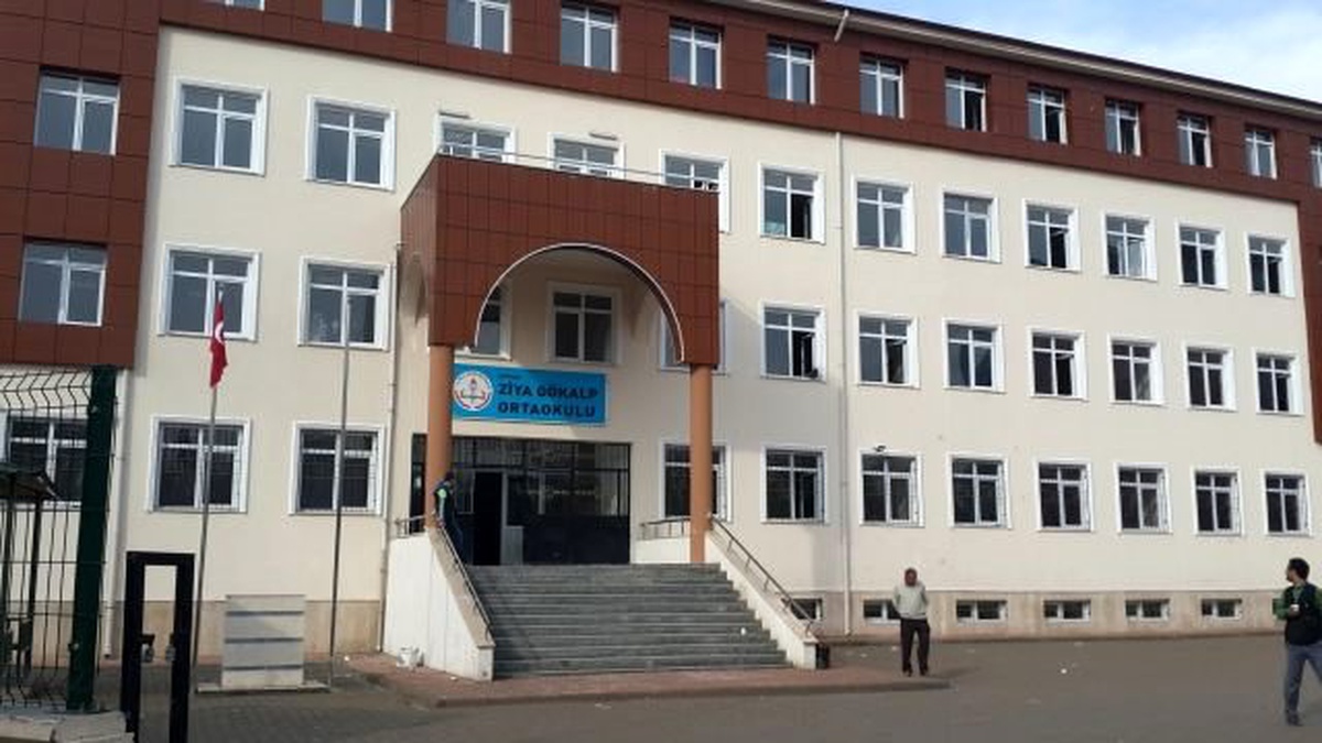 40 Yıllık Okul Yeni Binasına Kavuştu