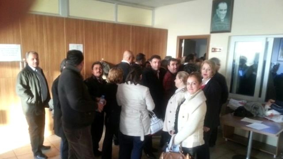 Adana Büyükşehir Belediye Personeline Göz Taraması Yapıldı