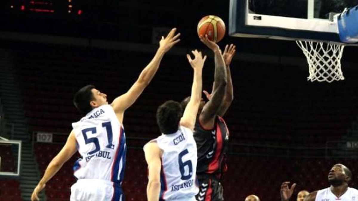 Anadolu Efes\'in Avrupa\'da 513. Sınavı