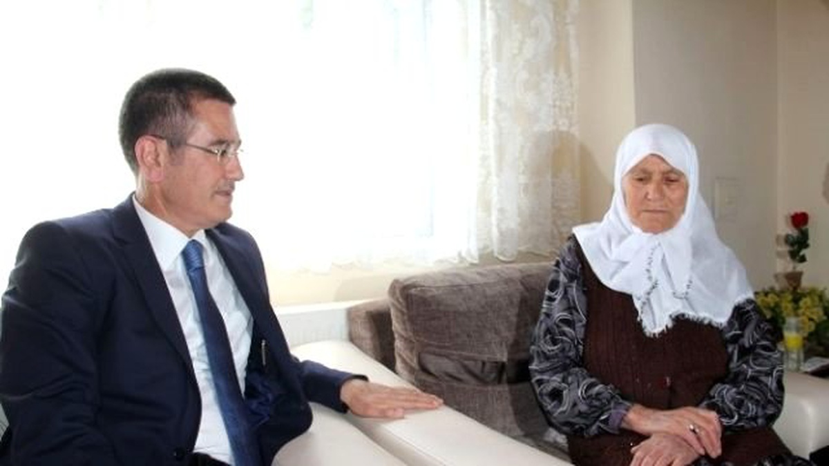 "AVM\'ler Alışveriş Yapılan Yer Olmaktan Çıktı, Yaşam Biçimi Oldu"