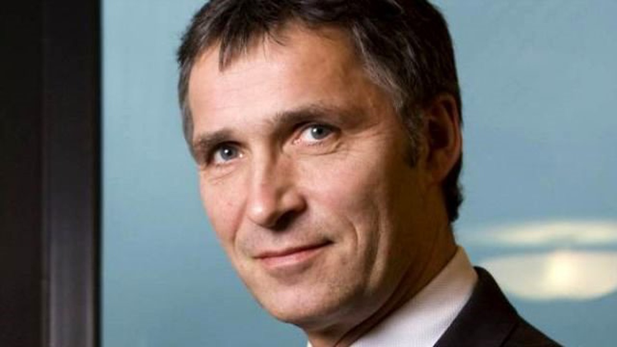 NATO Genel Sekreteri Stoltenberg Katar\'da