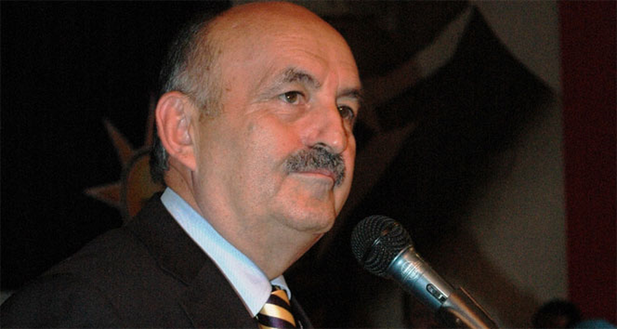 Bakan Müezzinoğlu\'ndan \'İstiklal Marşı\' Eleştirisi