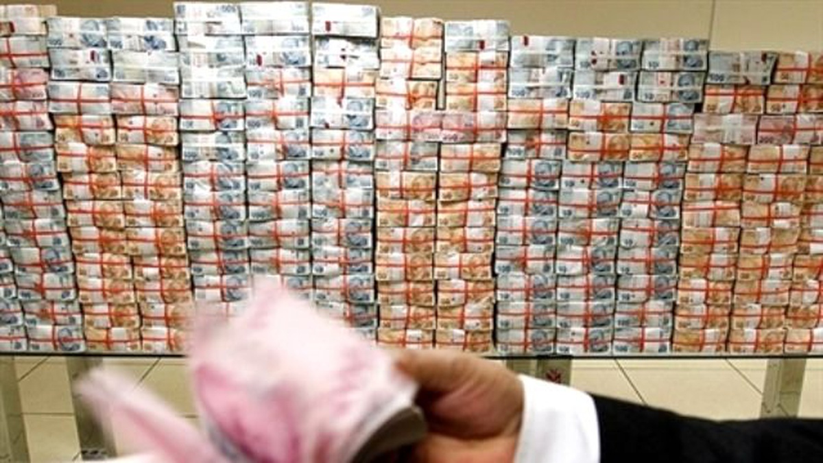Bankacılık Sektörü Mevduatları Azaldı