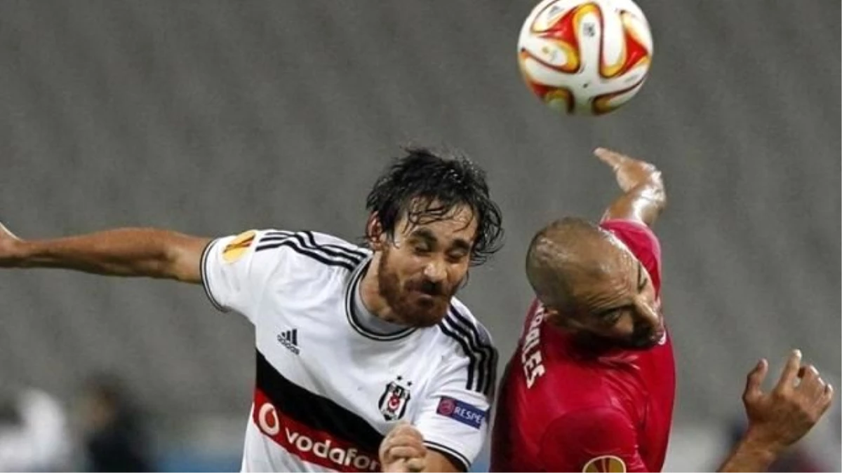 Beşiktaş\'ta Veli Kavlak Şoku