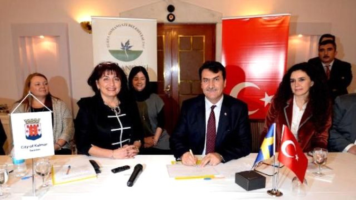 Bursa\'da Avrupa Yerel Yaşamda Kadın Erkek Eşitliği Şartı İmzalandı