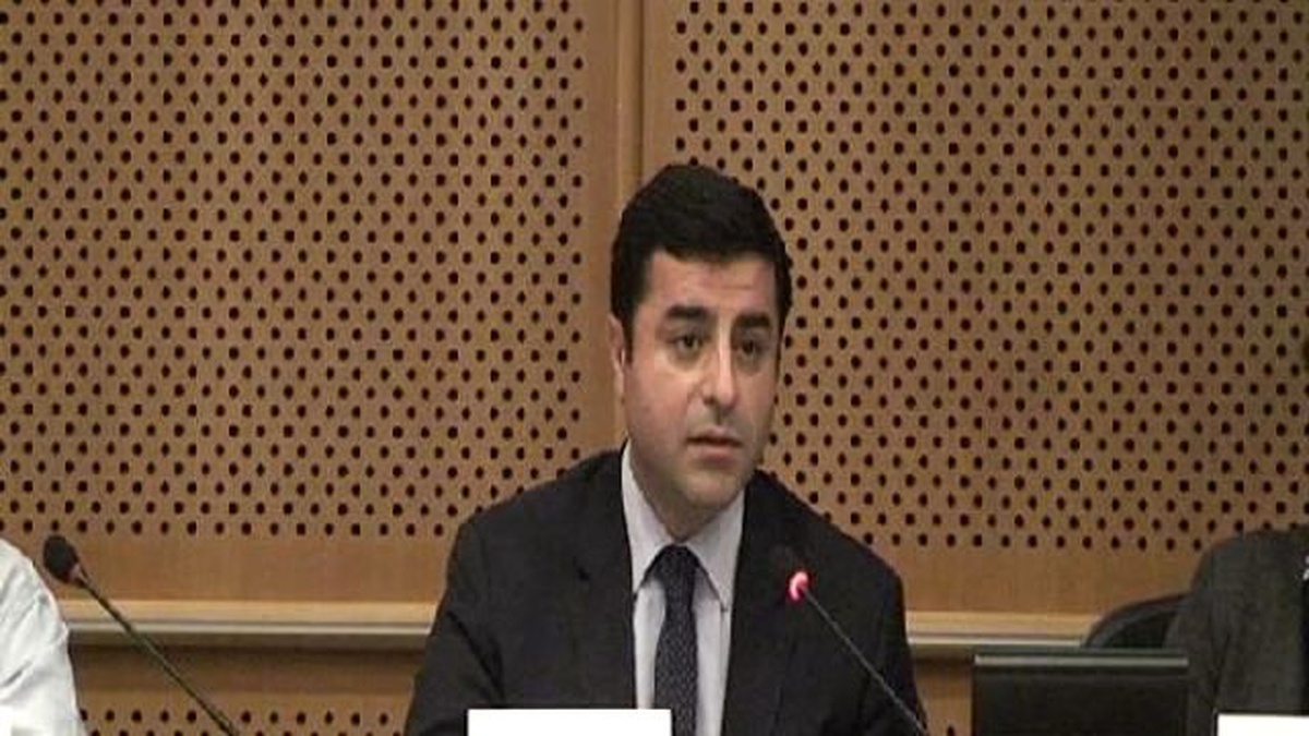 Demirtaş: Hedefimiz Halkın Özgürlükleri ve Ulusal Demokrasi Anlayışında Ulusal Bir Devlet Olmaktır
