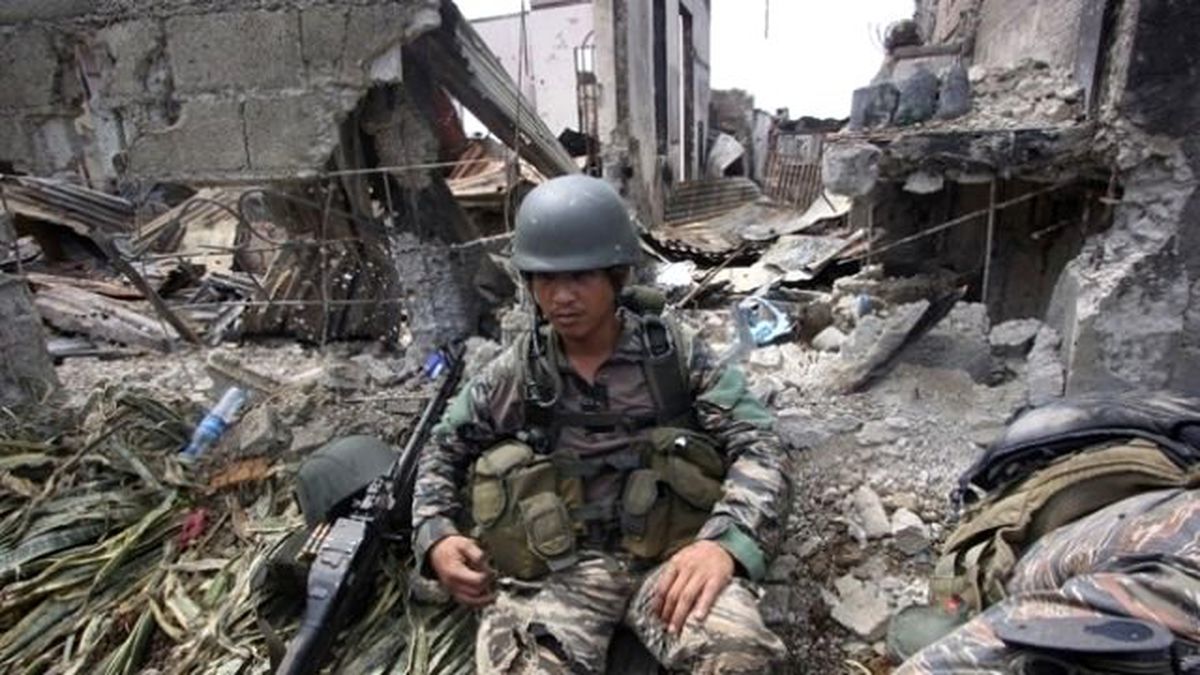 Filipinler\'de Şiddet