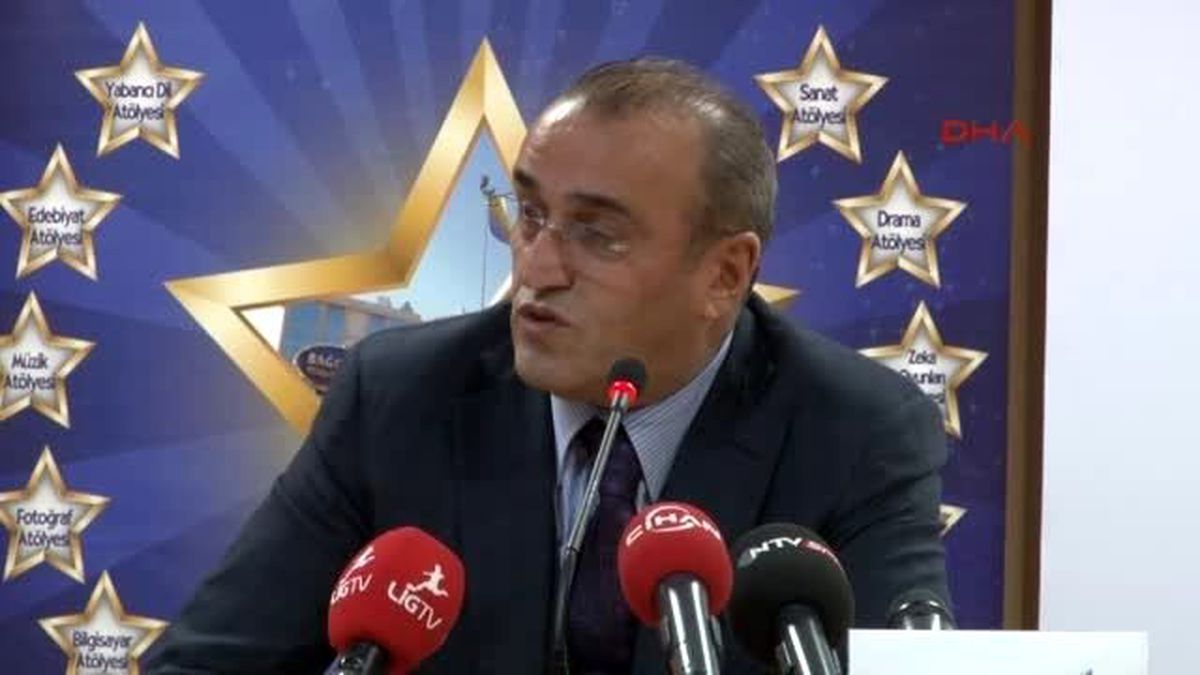 Galatasaray Başkan Yardımcısı Albayrak Üç Tane Yerli Futbolcumuzu Şu Anda Sattık Bile