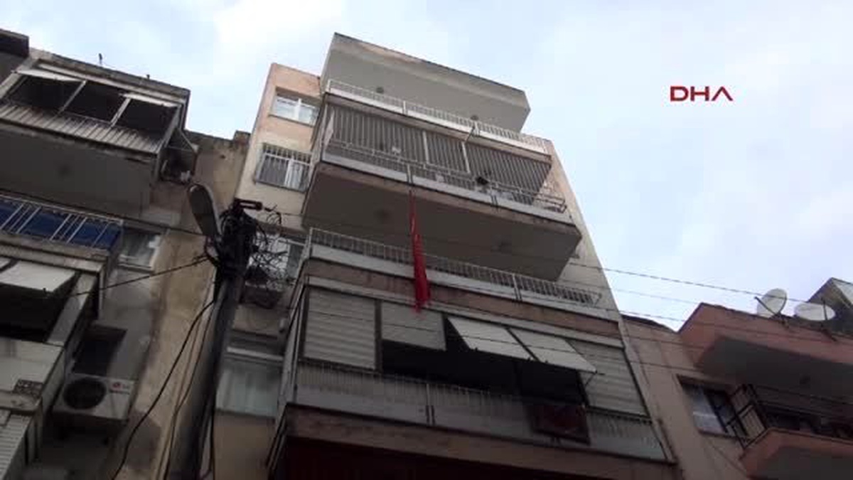 İzmir Komşuları Şikayetci Olmuş Ama Köpeğini Vermemiş