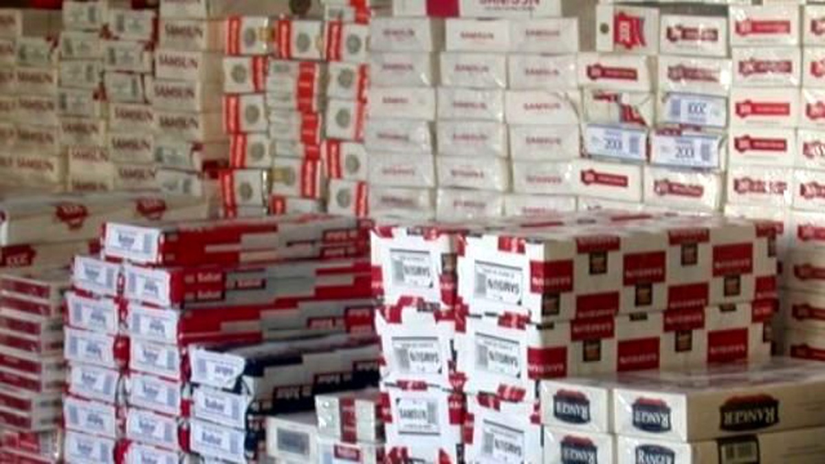 Van\'da Hafriyat Yüklü Kamyonda Kaçak Sigara