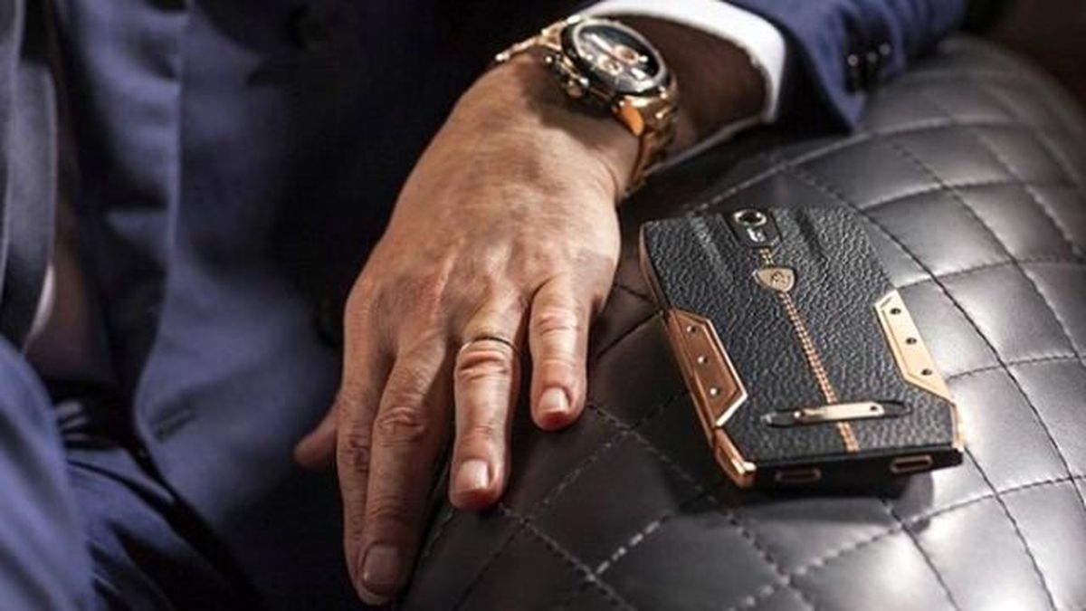Lamborghini Akıllı Telefon Tam 6,000 Dolar