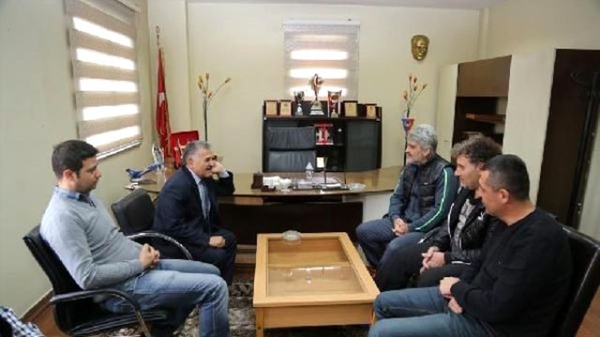 Onursal Başkan Büyükkılıç\'dan, Tütüneker\'e Ziyaret