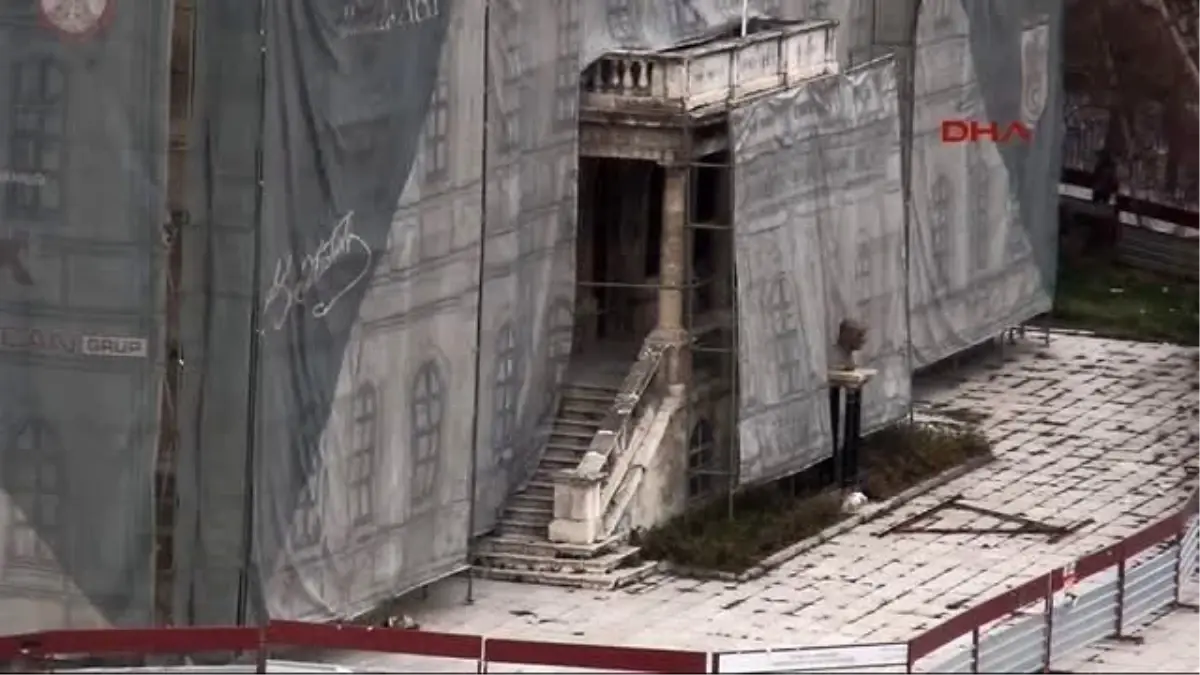 Restorasyonu Durdurulan Sivas Kongresi Binası Deforme Oldu