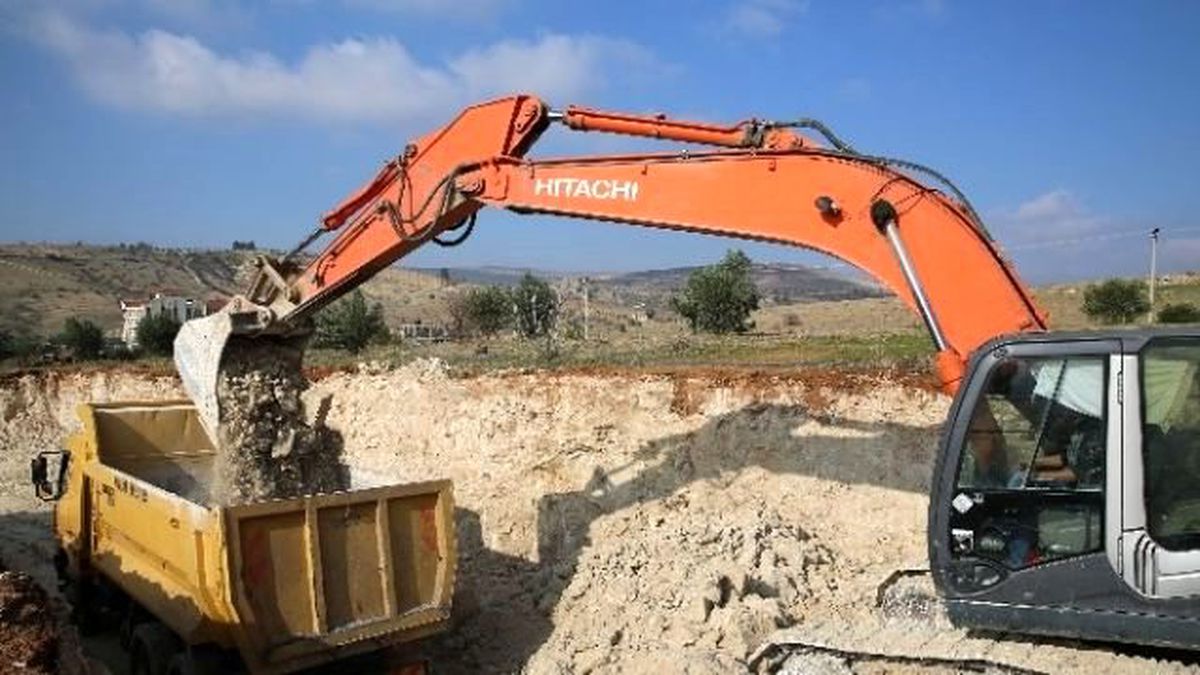Şanlıurfa\'da Yol Yapım Çalışmaları