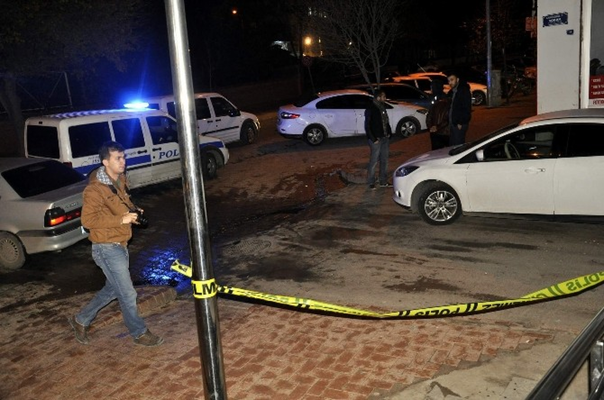 Siverek\'te Bıçaklı Kavga: 1 Yaralı