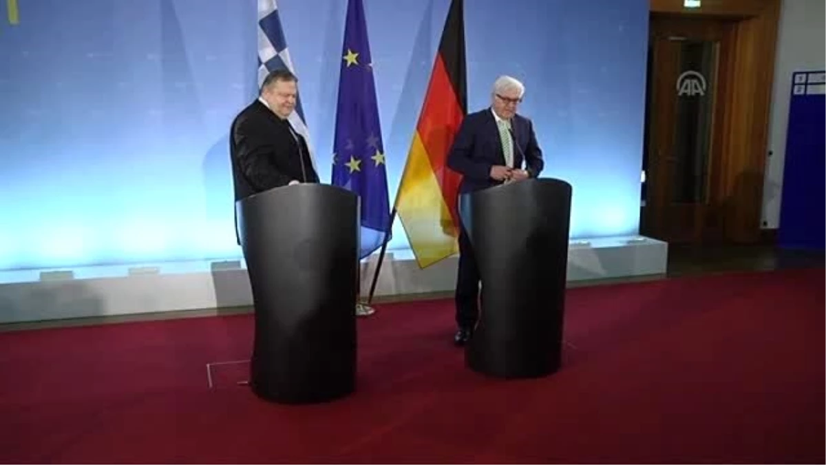 Steinmeier, Yunanistan Dışişleri Bakanı Venizelos ile Görüştü