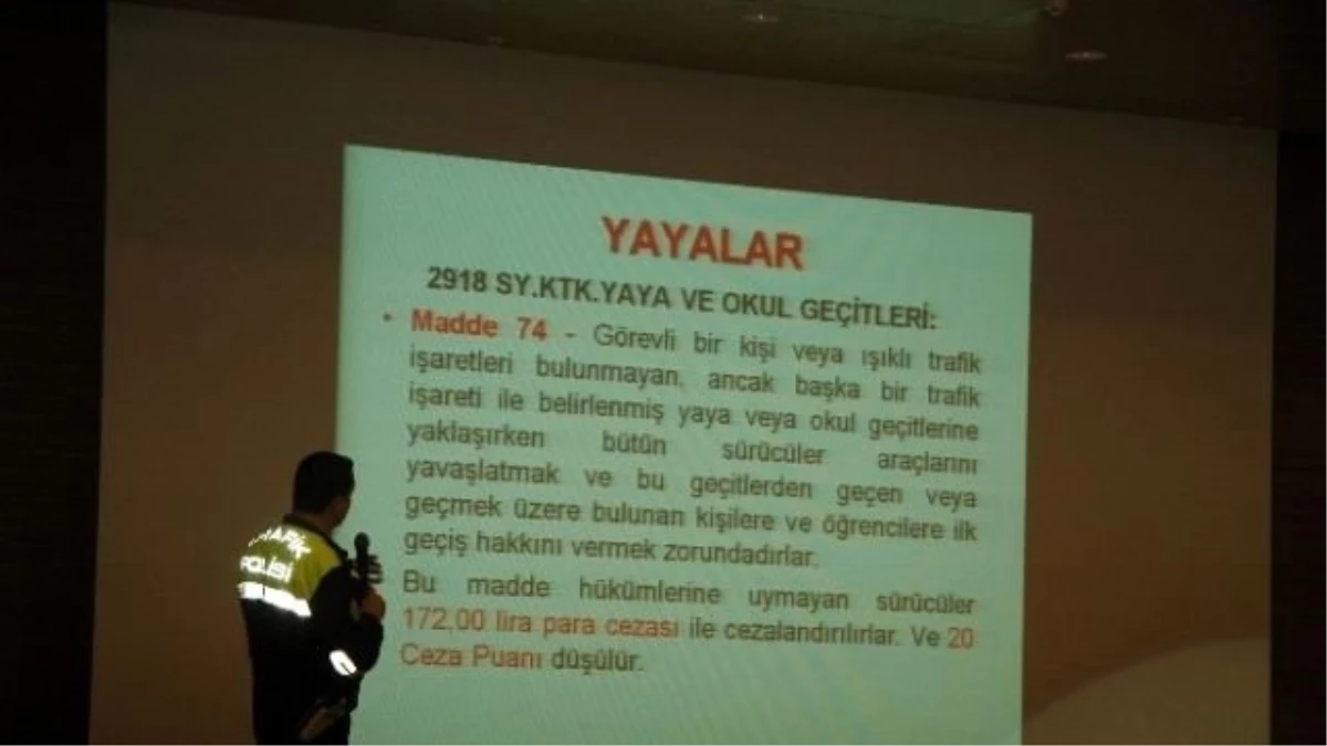 Ticari Araç Sürücülerine Trafik Semineri