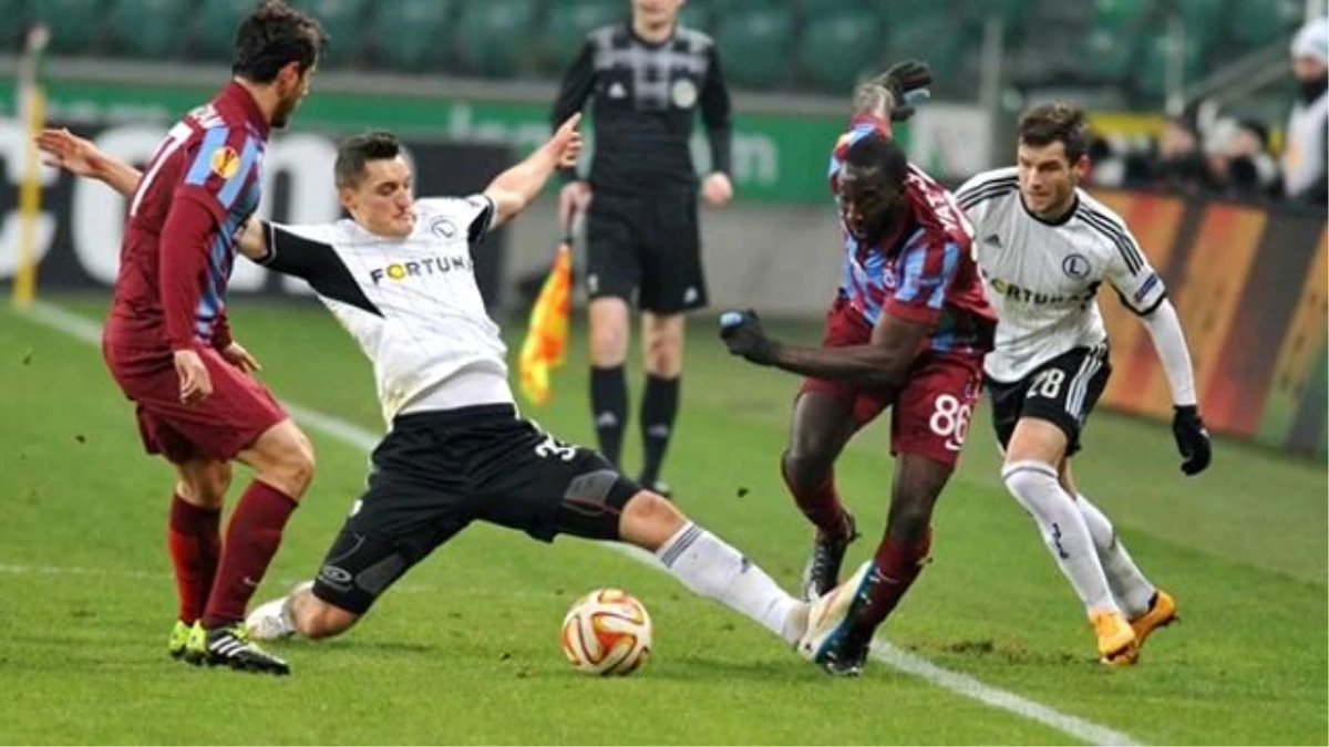 Trabzonspor, Legia Varşova\'ya 2-0 Yenildi