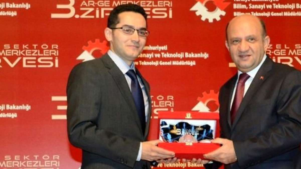 TürkTraktör, Otomotivde En İyi Ar-Ge Merkezi Seçildi