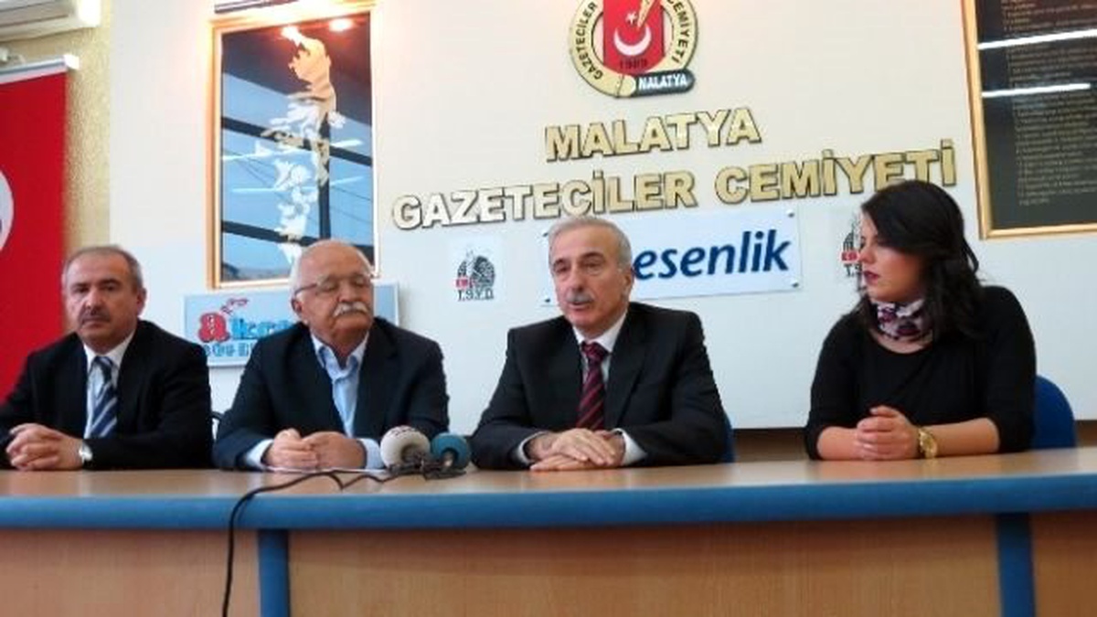 Vali Kamçı\'dan Gazeteciler Cemiyetine Ziyaret