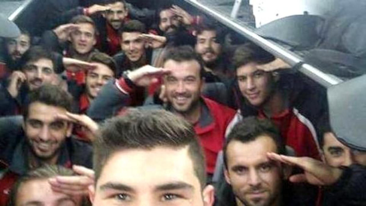 Van Büyükşehir Belediyespor\'dan \'Asker Selamı\' Açıklaması