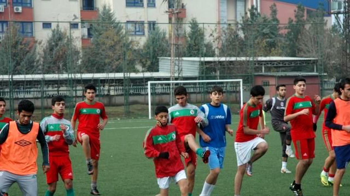 Yeni Diyarbakırspor U16\'da Tempo Yüksek