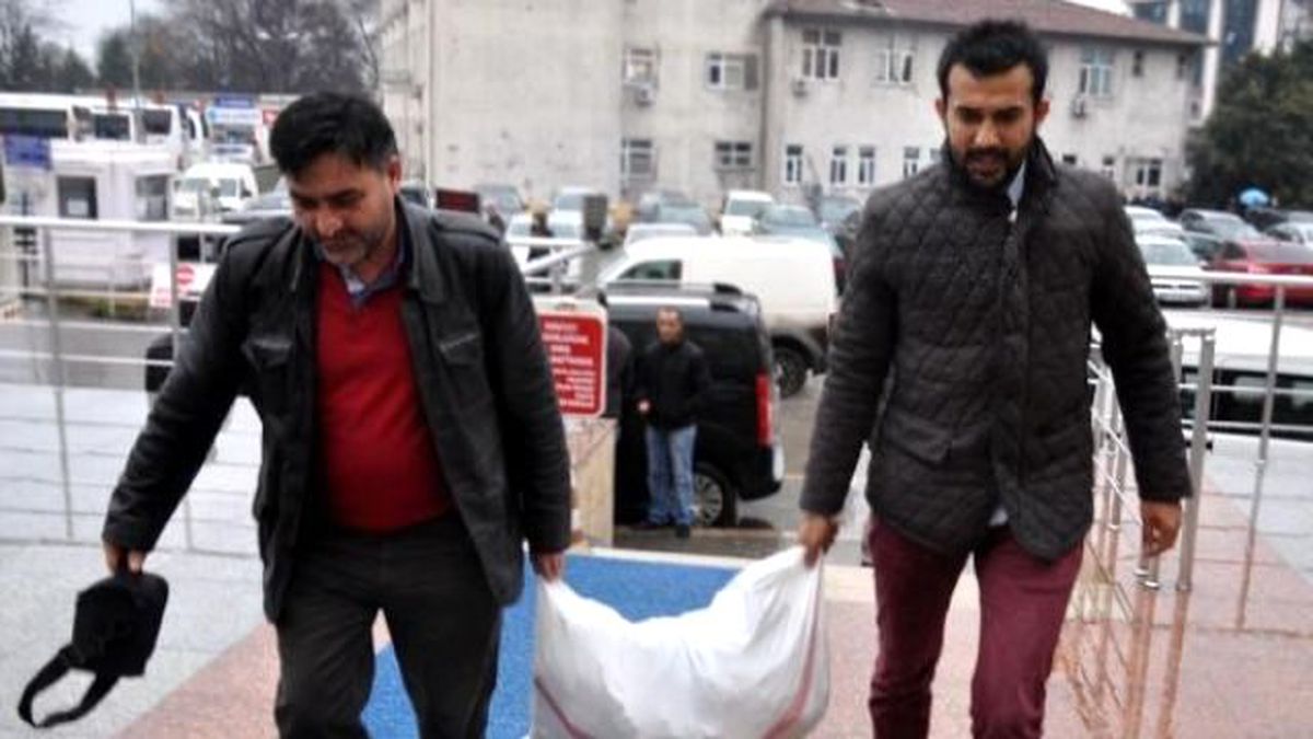 10 Bin Korsan Cd Ele Geçirildi