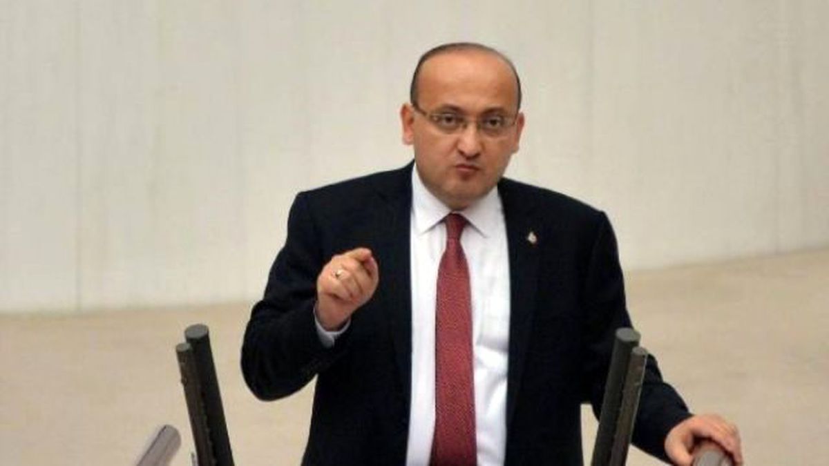 Akdoğan\'dan Kaplan\'a Yanıt: Hükumet Kuş Değil Koyun da Değil