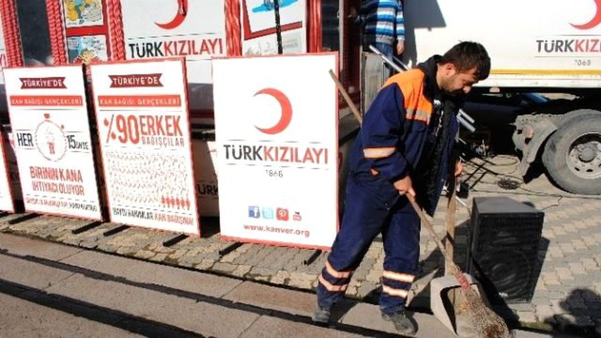Çöpçülerden Örnek Davranış