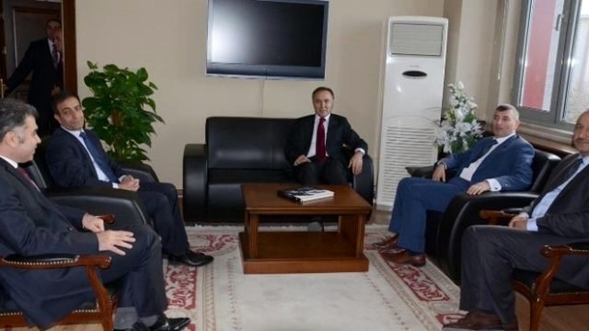 Erzurum Valisi Altıparmak\'tan Cumhuriyet Başsavcısı Çiçekli\'ye Ziyaret