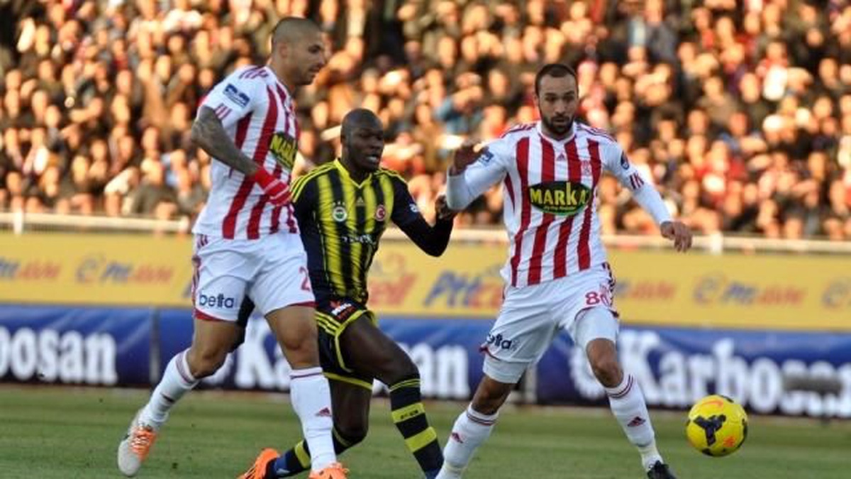 Fenerbahçe - Sivasspor Maçını Canlı İzle Fenerbahçe - Sivasspor Maç İzle Canlı İzle Canlı Takip Et
