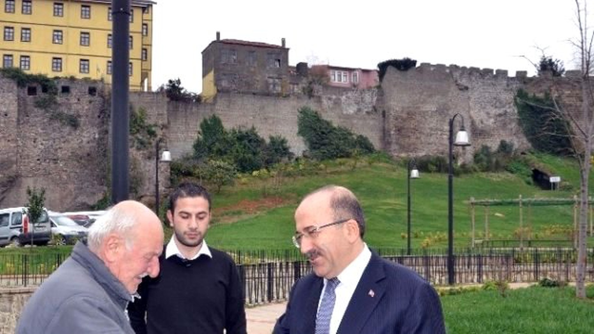 Gümrükçüoğlu Vatandaşlarla Kentsel Dönüşümü Konuştu