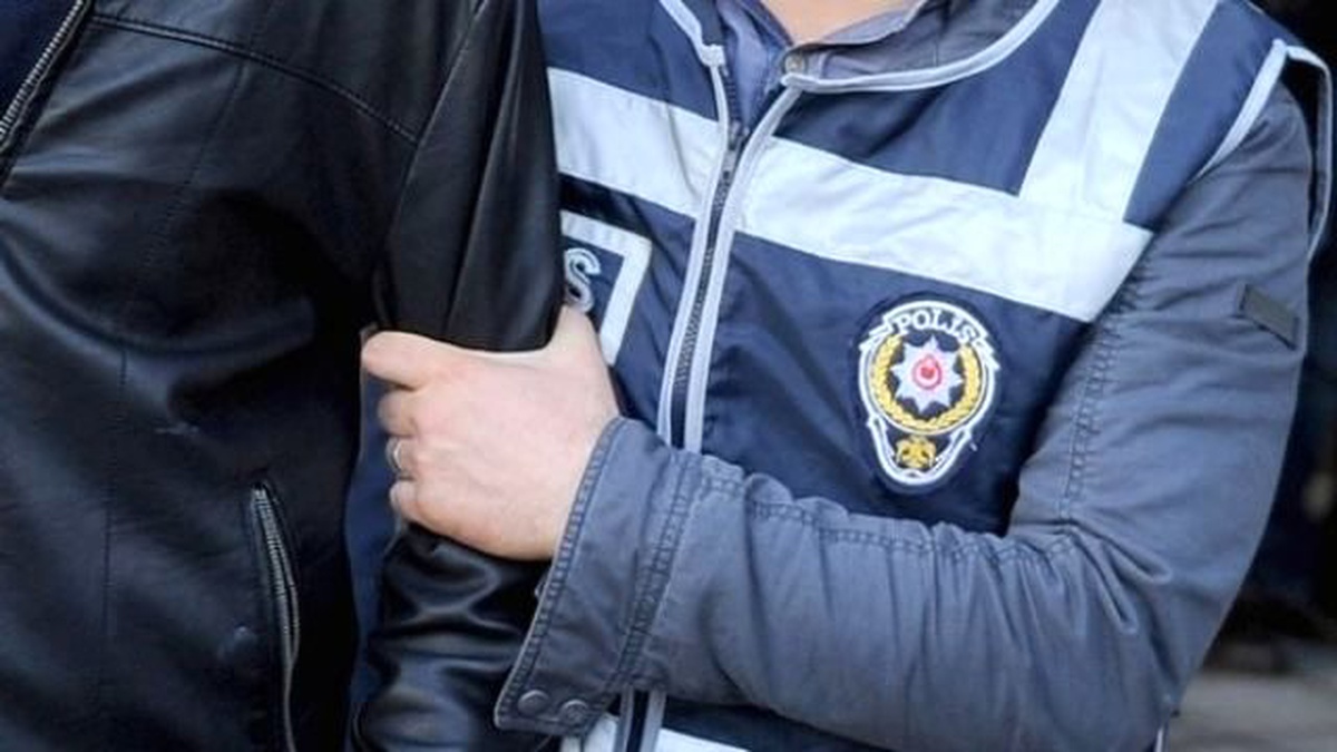 İş Yerlerini Yağmalayan 5 Kişi Tutuklandı