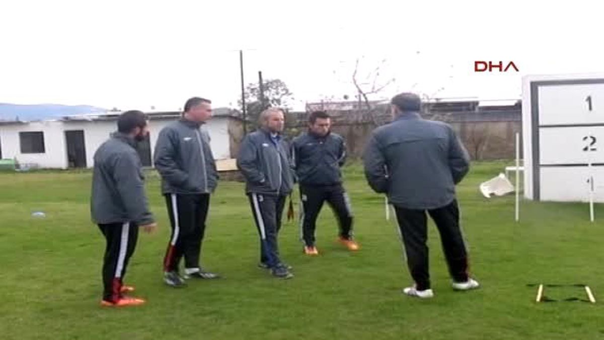 İzmir Hastaneden Çıktı, Antremana Koştu
