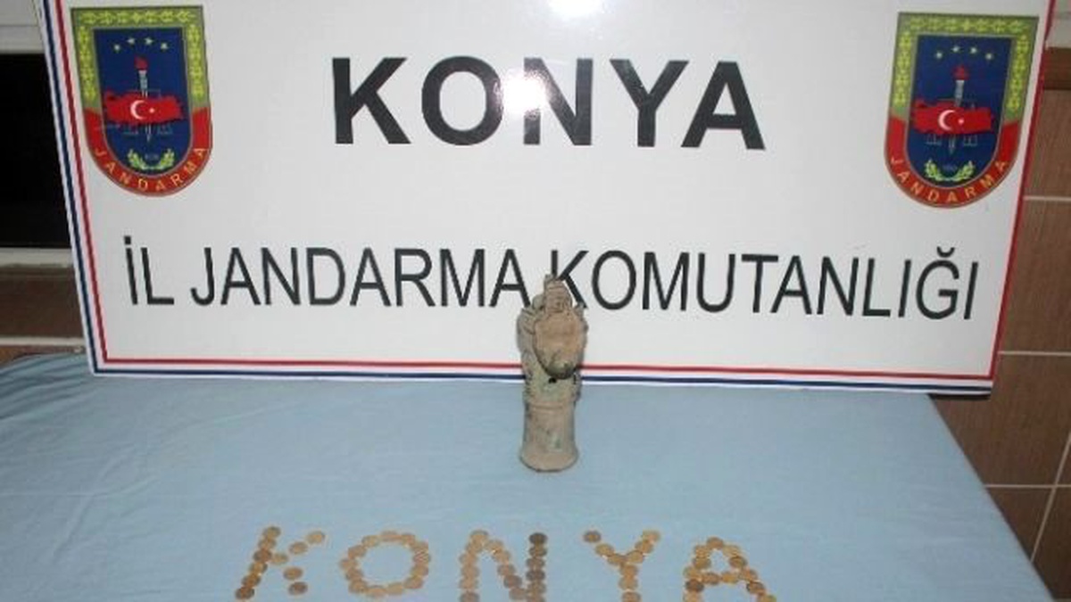 Konya\'da Jandarmadan Tarihi Eser Operasyonu