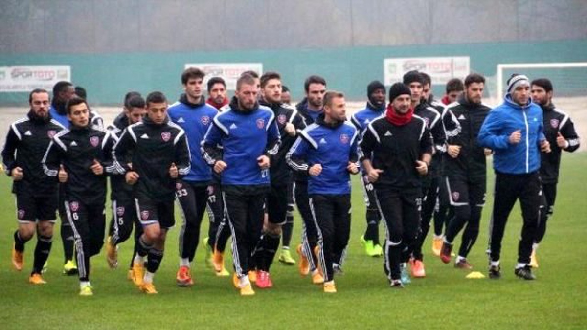 Kardemir Karabüksporun Hedefi 3 Puan