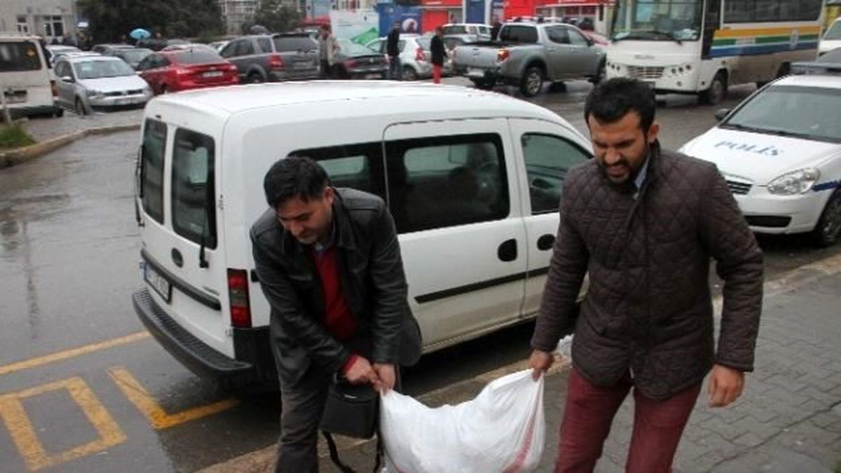 Ereğli\'de 10 Bin Adet Korsan CD Ele Geçirildi