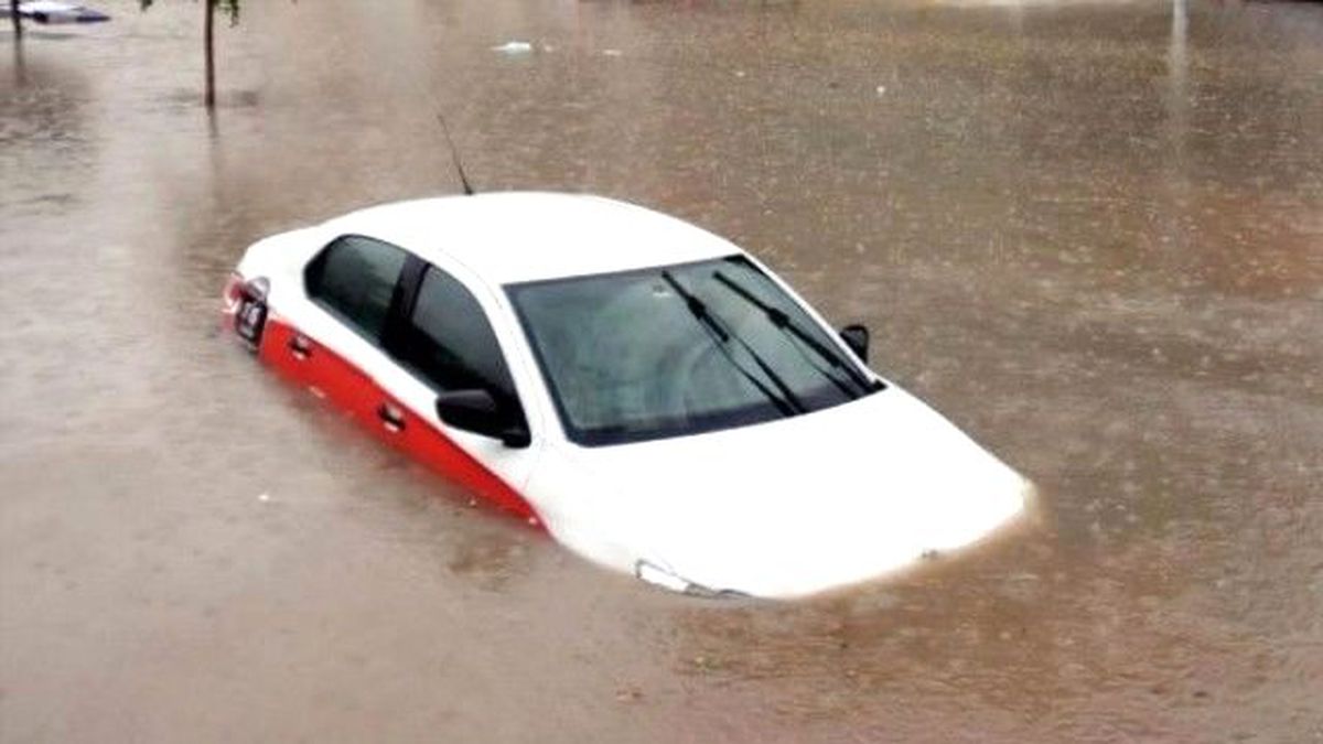 Kuvvetli Yağış Uyarısı: Antalya'da 2 İlçede Okullar Tatil