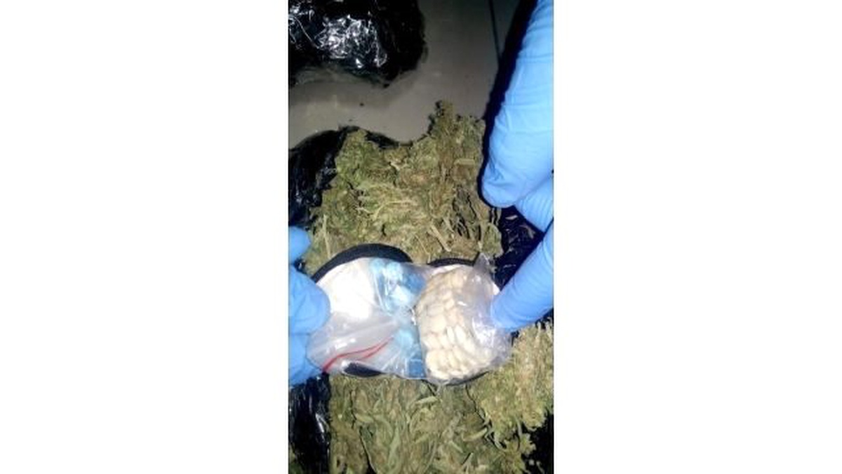 Uyuşturucu Operasyonunda 10 Kişi Gözaltına Alındı
