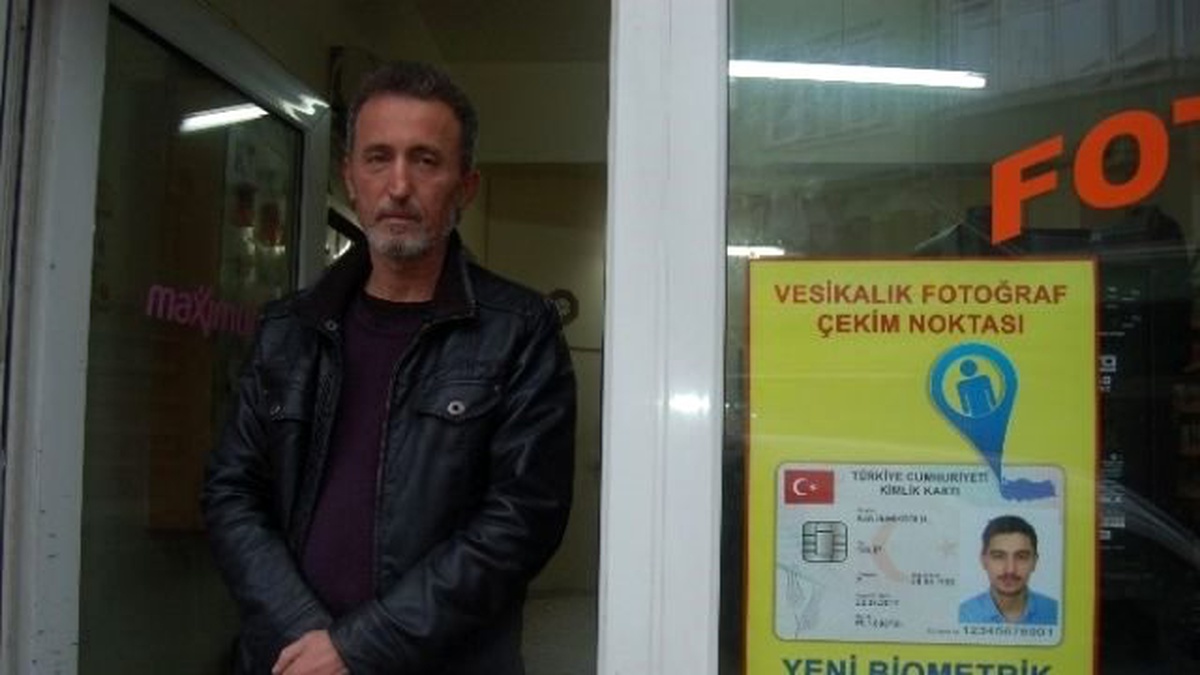 Yeni Kimlikler Gelir Kapısı Oldu