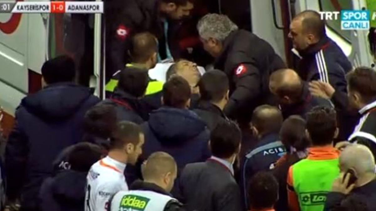 Adanaspor Teknik Direktörü, Kulübede Rahatsızlandı