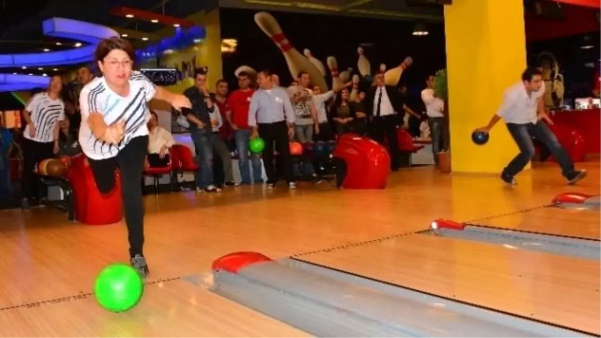 Bankacılar Bowling Turnuvasında Yarıştı