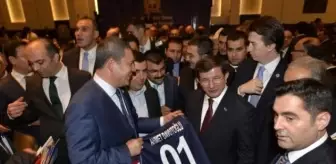 Davutoğlu: Biz Ayağa Kalktık mı Herkes Bize Selam Durur