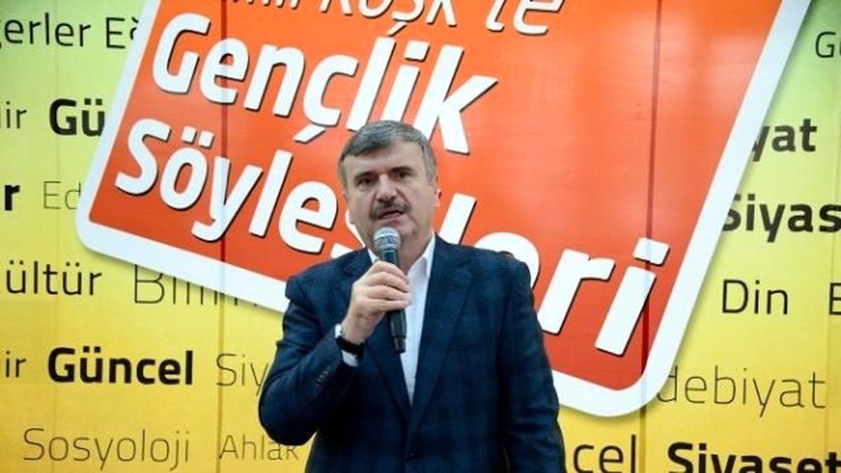 Konya\'da Camlı Köşk\'te Gençlik Söyleşileri Devam Ediyor
