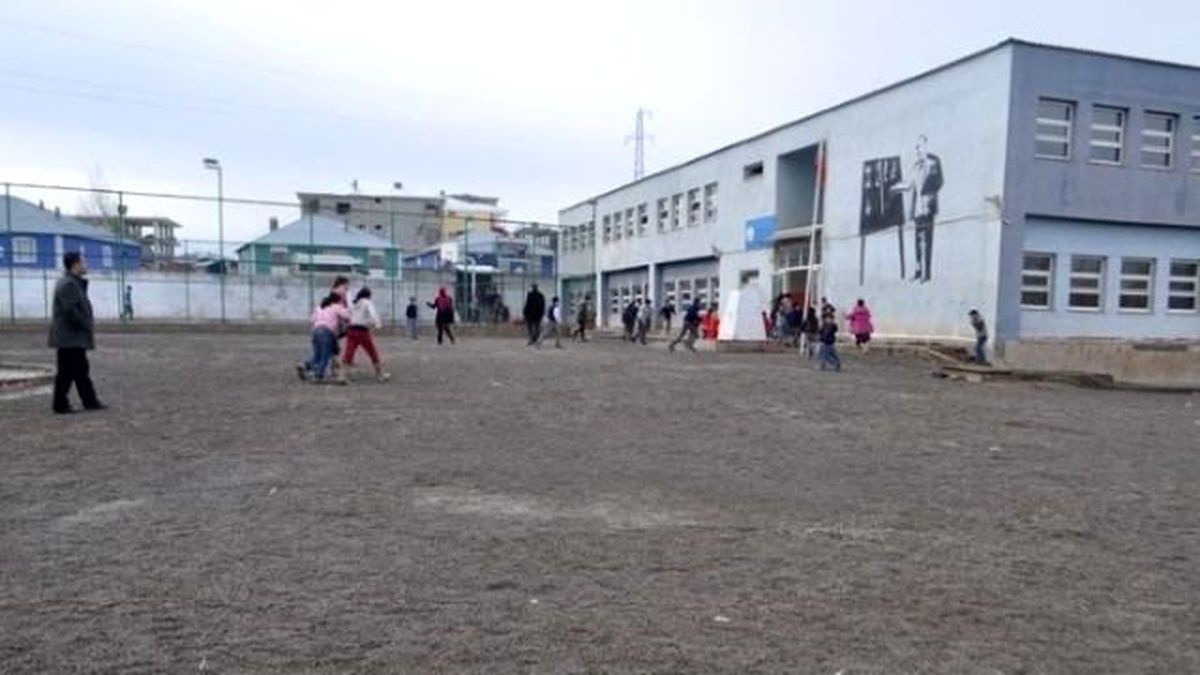 Özalp Belediyesi\'nin Yol Yapım Çalışmaları