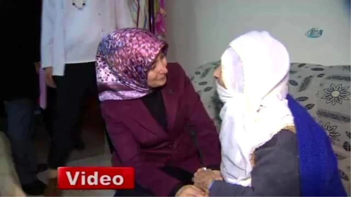 Sare Davutoğlu\'ndan 103 Yaşındaki Kadına Ziyaret