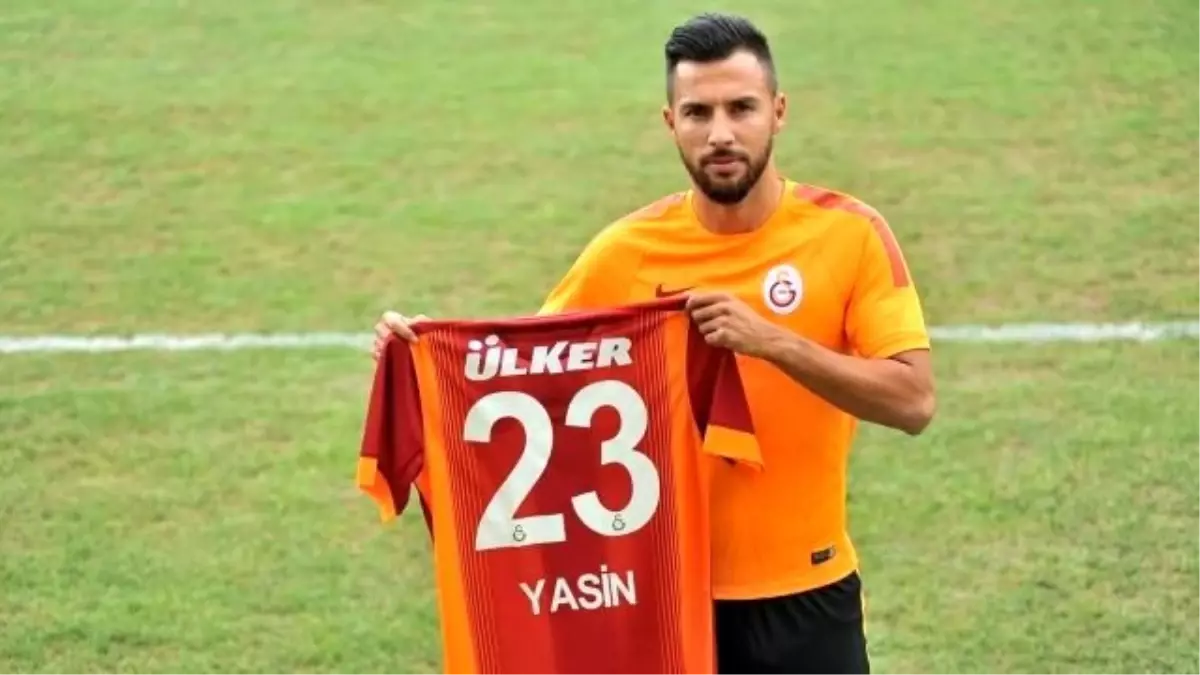 Yasin Öztekin: "Galatasaray\'dan Ayrılmayacağım"