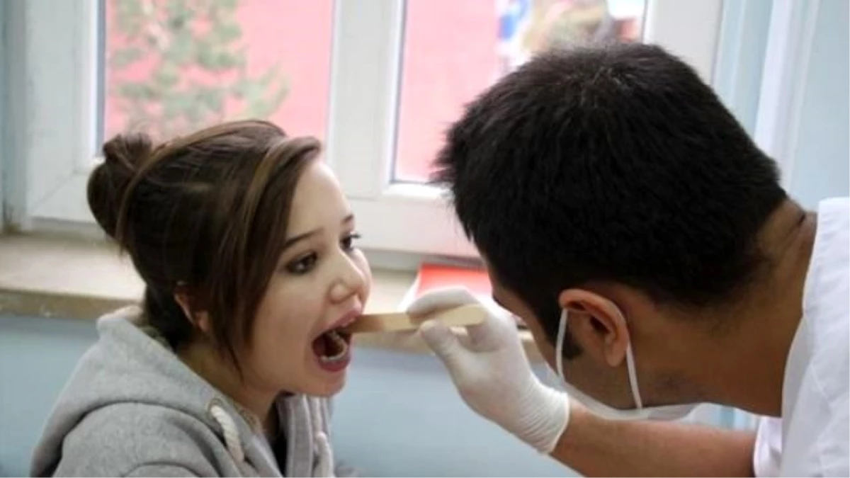 Zara\'da Öğrencilere, Ağız ve Diş Sağlığı Eğitimi Verildi