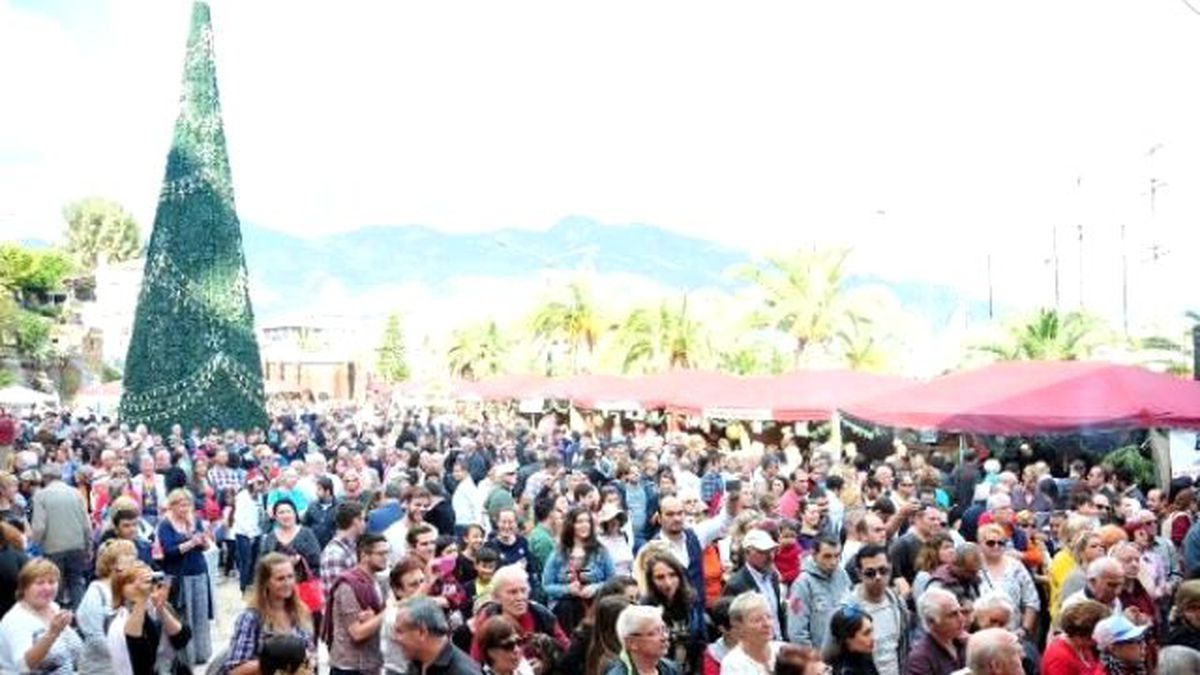 Alanya\'da Noel Pazarı Kuruldu